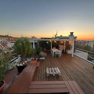 https://rooftop-in-historical-center.emilia-romagnahotels.net