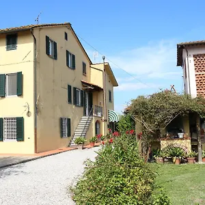 Casa Emma Lucques